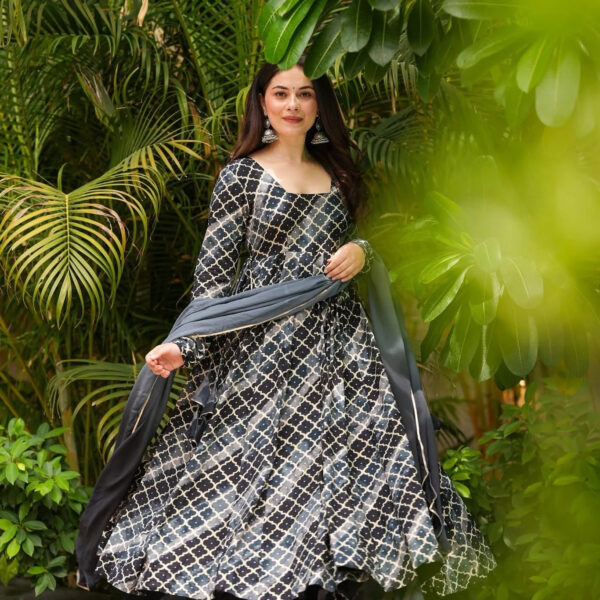 Aafreen Rayon Suit Set