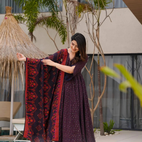 Anamika Muslin Suit Set