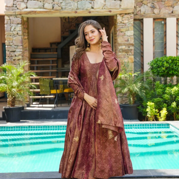 Bronze Glow Cosmos Kurta Set