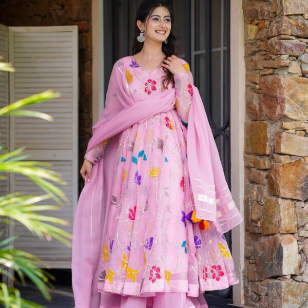 Jaipuri Petals Suit Set