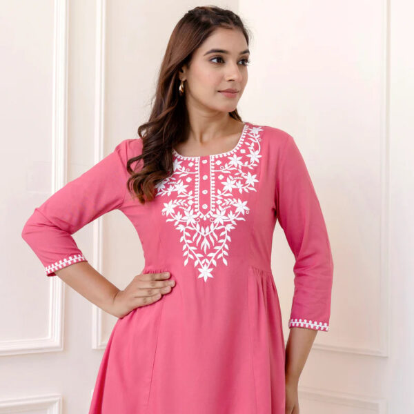 Pink Rayon Hip Length Solid Round Neck Solid Embroidered Straight Top